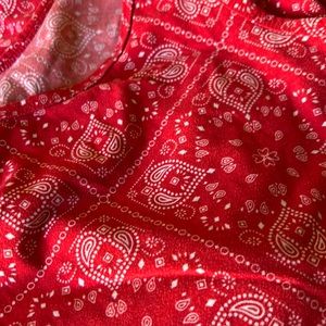 Fun under shirt red and white